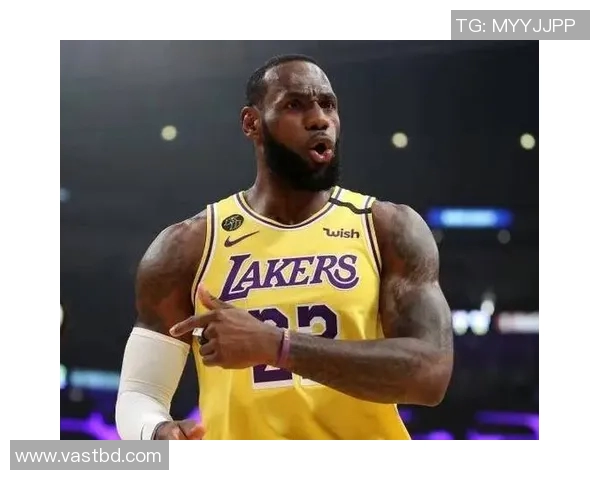 尼姆与摩纳哥激战正酣比赛结果揭晓引发球迷热议 尼姆与摩纳哥激战正酣比赛结果揭晓引发球迷热议